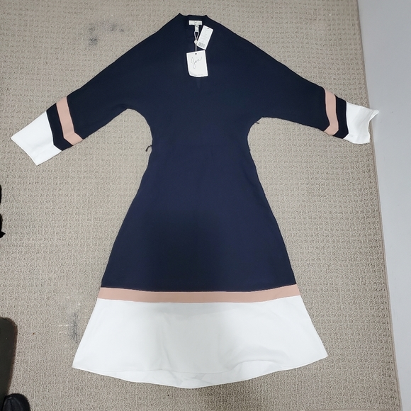 Joie Dress - Picture 3 of 7